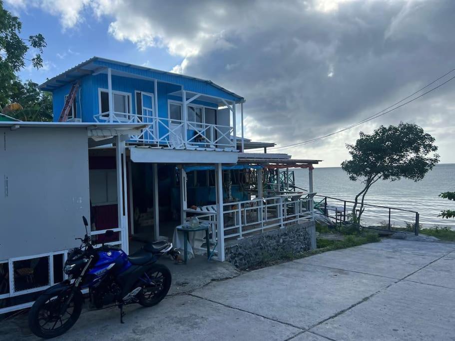 Baba'S Beach Bungalow South West Bay Exterior foto